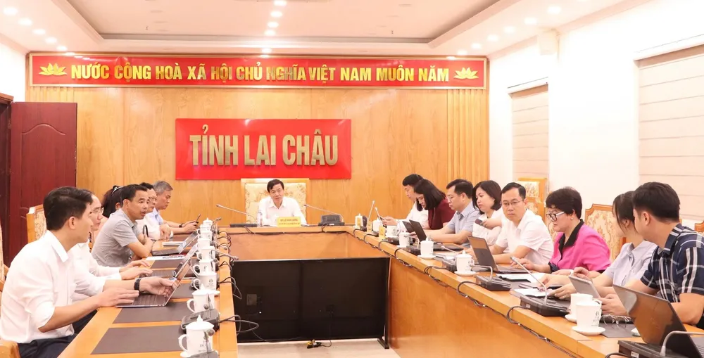 Quang cảnh cuộc họp tại điểm cầu tỉnh 2b0cd688-078f-4b23-b3a9-ede4171d261e-7418.jpeg