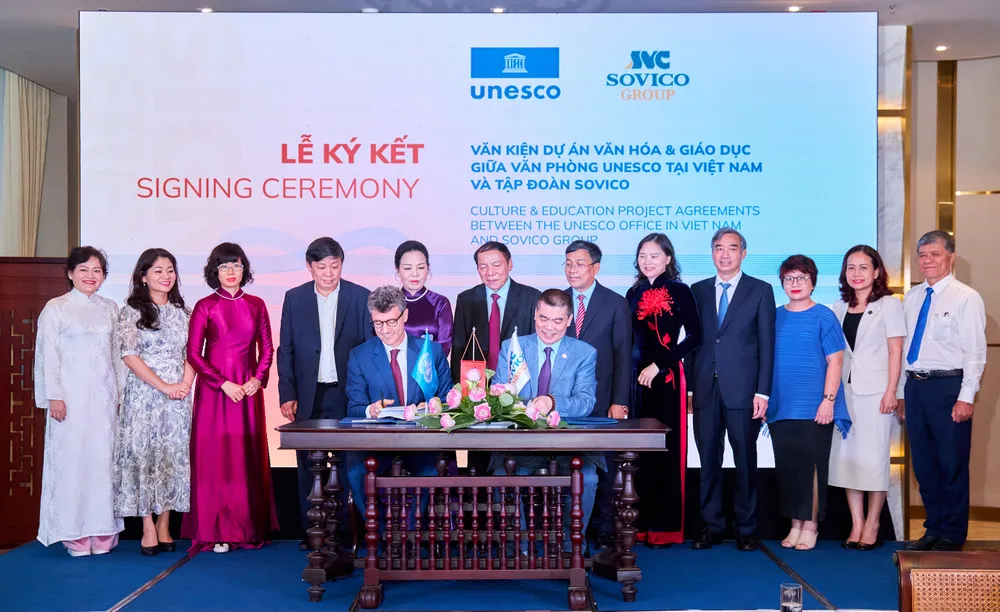 Lễ ký kết hợp tác của UNESCO và SOVICO triển khai dự án Xây dựng Trường học Hạnh phúc tại Việt Nam 1.jpg