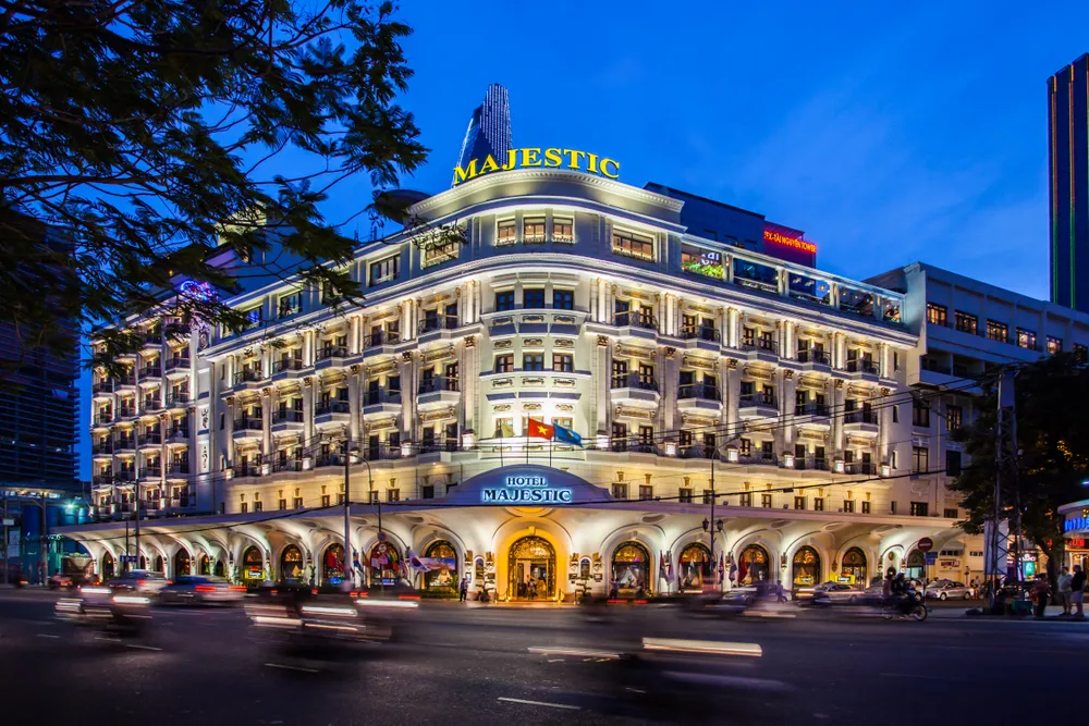 Majestic Sài Gòn, một trong hàng chục khách sạn của Saigontourist Group. Năm 2025 Majestic kỷ niệm 90 năm ngày thành lập Hotel Majestic Saigon (3).jpg