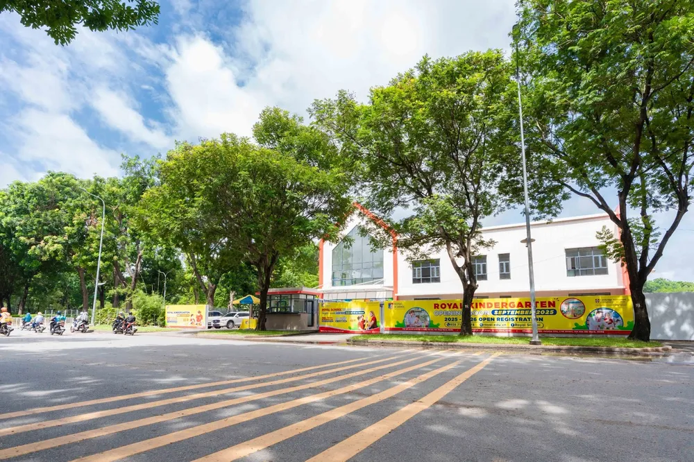 Royal School chính thức ra mắt Celadon Campus (Celadon City, Số 1 đường D2, Phường Tân Sơn Nhì, TPHCM) ad-4nxdvsvyju8ozpffcyzed6pwporrz5gsjdg-da73-jd2uqtcuuurz2g58u3aoipgxsi1udla9ivl9ebtw4a5caf3-ou446zbf6w-o5-ro-zpi-dk1-2niaga3mrcz1szenwjxmmr7q-9460.jpg