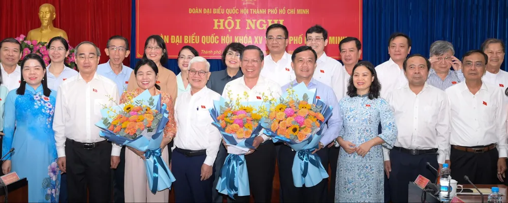 Đoàn ĐBQH TPHCM tổ chức hội nghị Đoàn ĐBQH khóa XV TPHCM hôm 15-7 vừa qua H3a.jpg