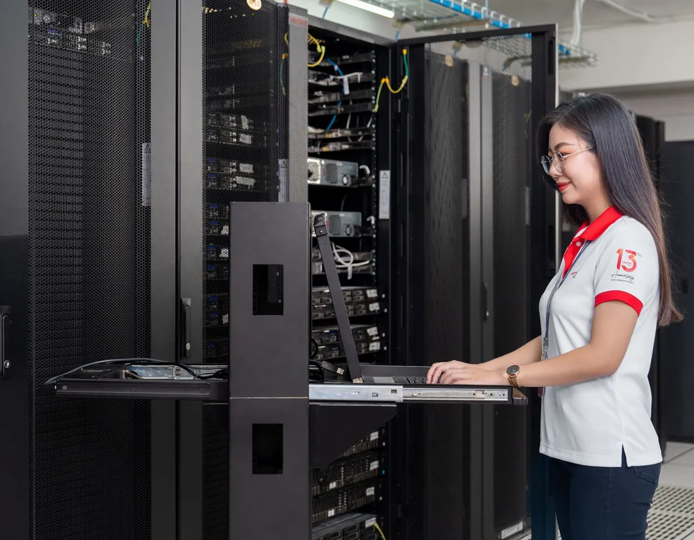 Bên trong một Trung tâm dữ liệu của Viettel N1a.jpg