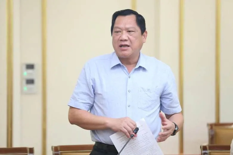 Ông Lâm Văn Bi, Phó Chủ tịch UBND tỉnh Cà Mau phát biểu tại buổi làm việc 1756469638253-8411.jpeg