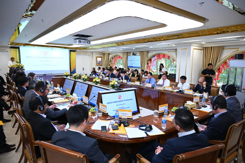 Phó Chủ tịch UBND tỉnh Quảng Trị đánh giá cao dự án Cảng hàng không mà T&T Group đang đầu tư tại địa phương Ảnh 2.JPG