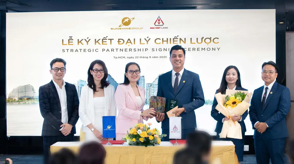 Hoạt động ký kết giữa Sunshine Group và Mai Việt Land 84402881309abac4e38b1.jpg