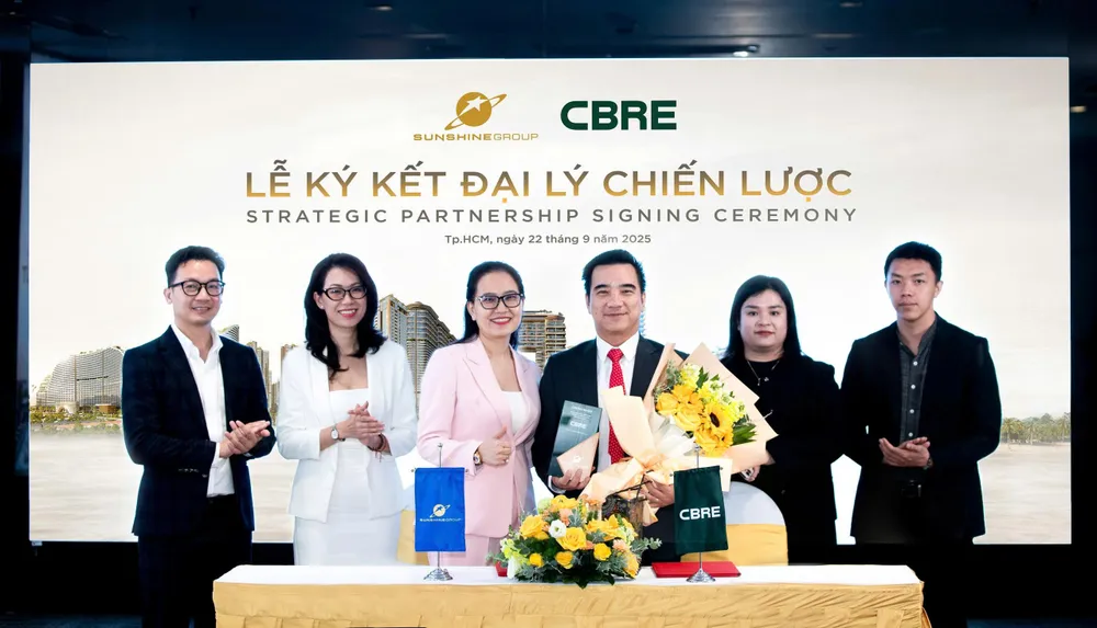 Hoạt động ký kết giữa Sunshine Group và CBRE b5fabe3ba6202c7e75312.jpg