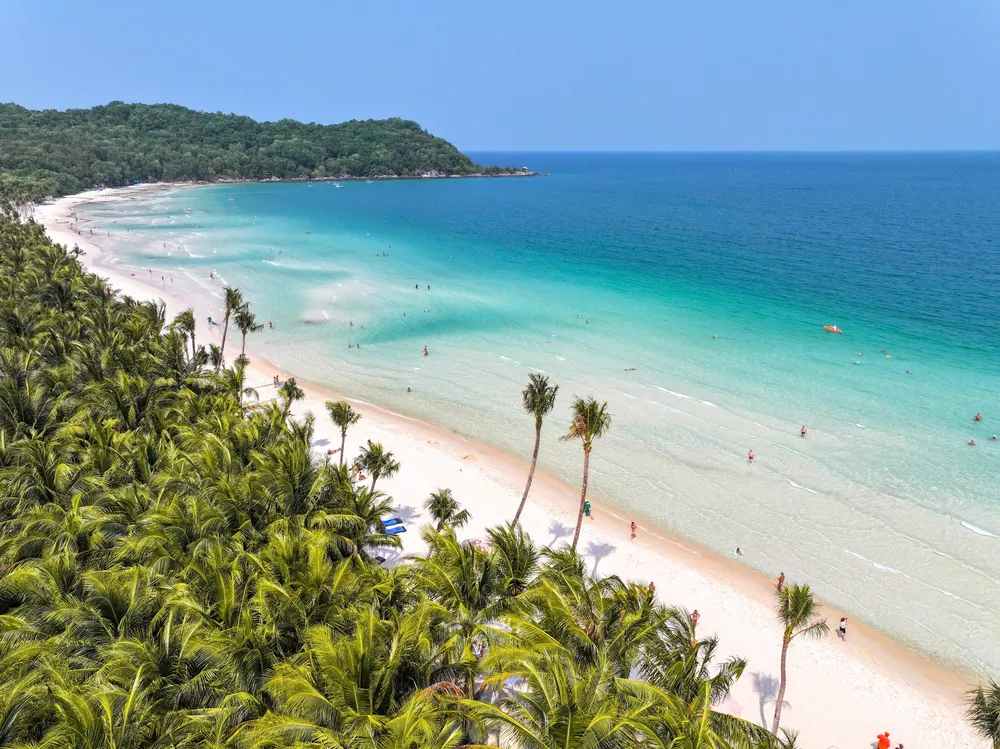 Những bãi biển đẹp say lòng người khiến Phú Quốc trở thành thiên đường nghỉ dưỡng đích thực. Ảnh: Fatel Belek Copy of Fatel Belek-6.jpg