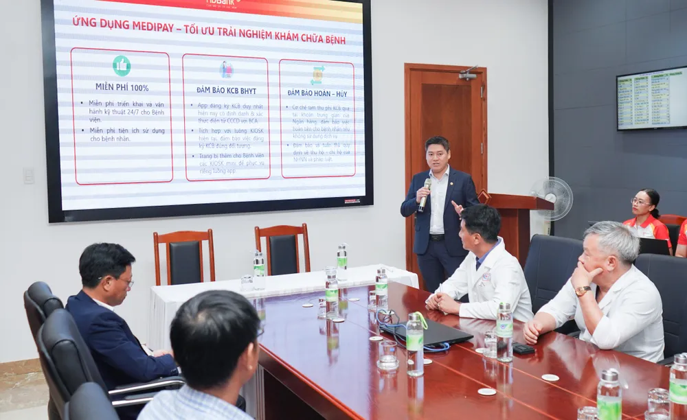 Hồ sơ bệnh án điện tử là một bước đi quan trọng trong lộ trình chuyển đổi số ngành y tế HDBank2.JPG