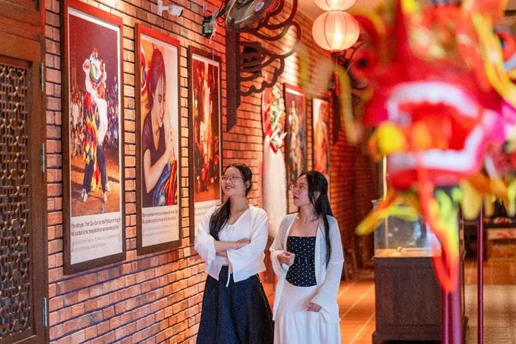 Mỗi phân khu lại mang màu sắc văn hóa riêng biệt 1759557706741-5926.jpeg