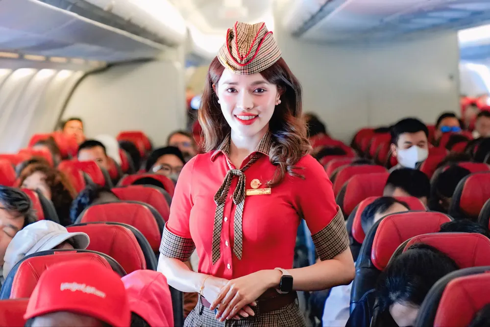 VJ flight crew.jpg
