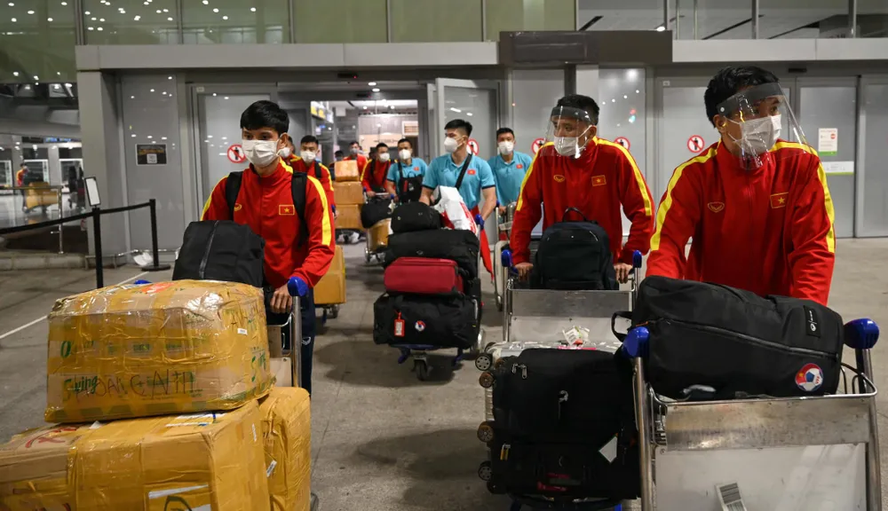 Tuyển futsal Việt Nam có mặt ở Tây Ban Nha sau hơn 1 ngày bay ảnh 2 Tuyển futsal Việt Nam có mặt ở Tây Ban Nha sau hơn 1 ngày bay ảnh 2