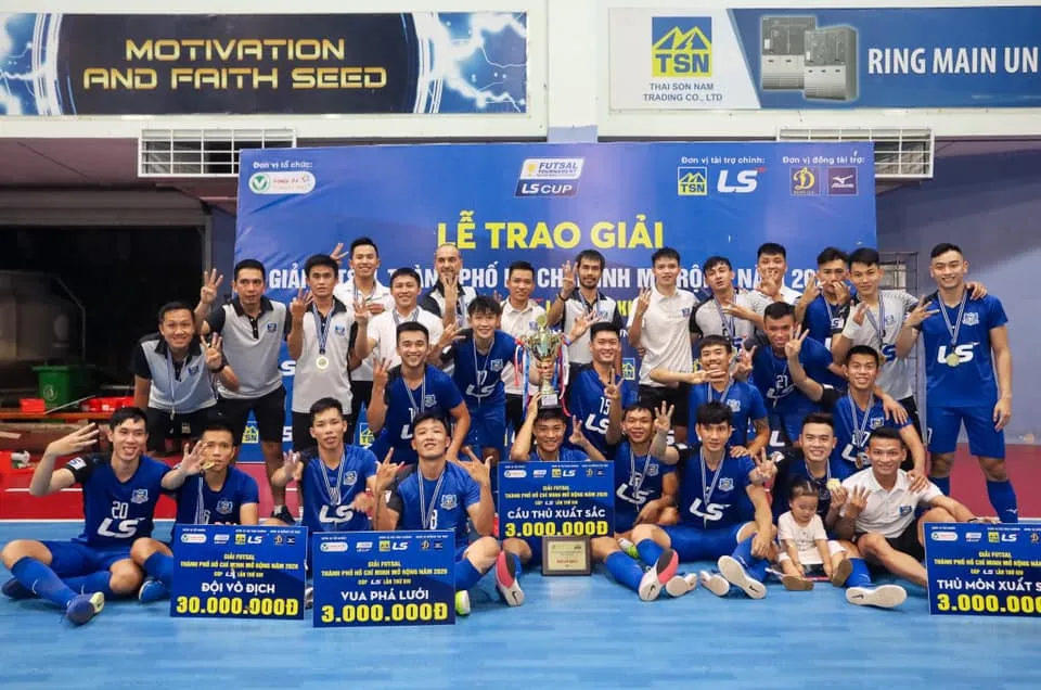HLV Phạm Minh Giang chuyển sang giai đoạn mới ảnh 2 HLV Phạm Minh Giang chuyển sang giai đoạn mới ảnh 2