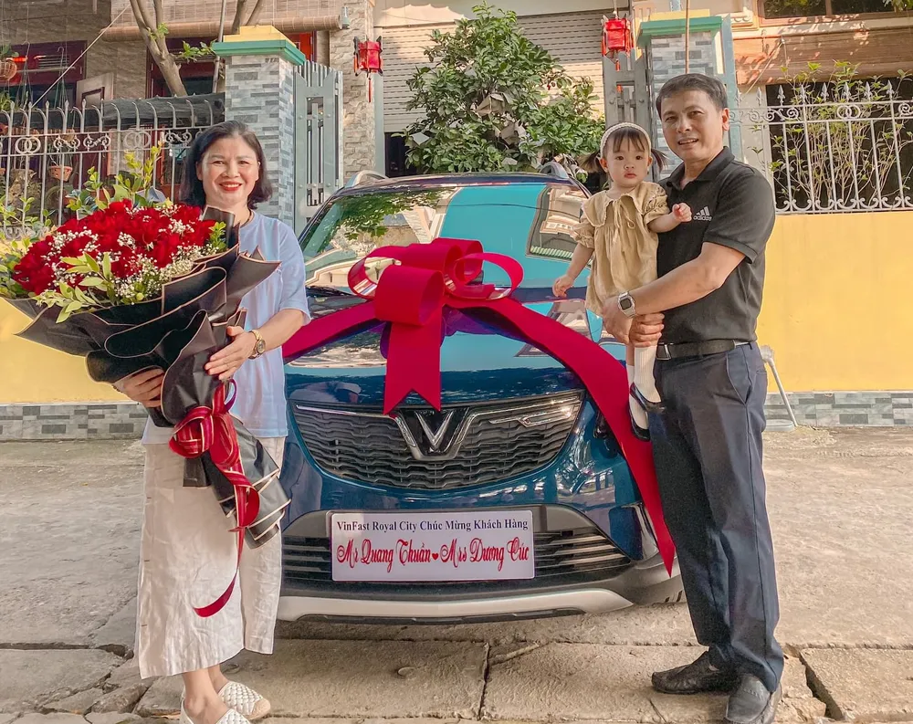 Ngày 20-10, các tuyển thủ Việt Nam tặng ‘bóng hồng’ quà gì? ảnh 1