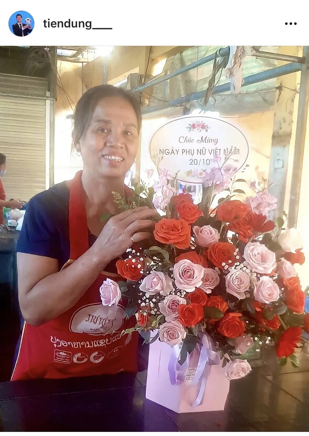 Ngày 20-10, các tuyển thủ Việt Nam tặng ‘bóng hồng’ quà gì? ảnh 3