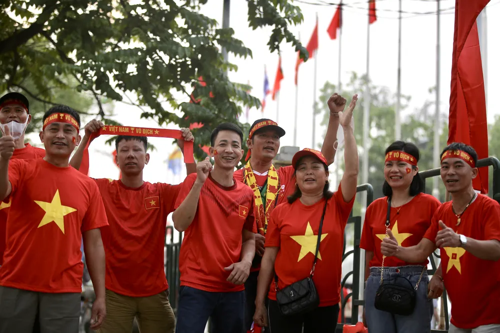 Khi SEA Games 31 về với nhân dân ảnh 2