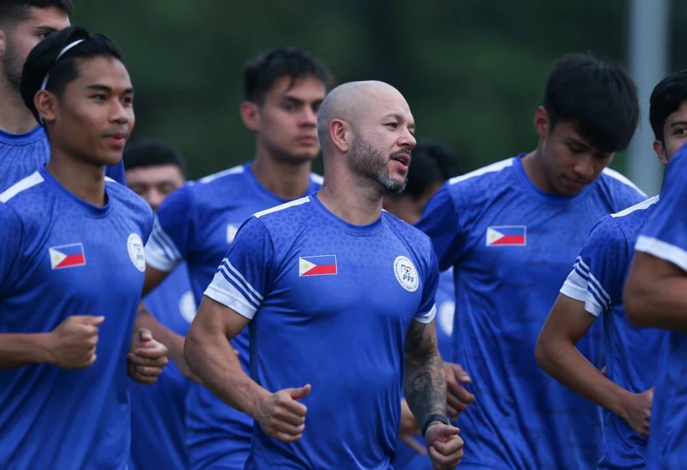 Lão tướng Stephan Schrock tự tin cùng U23 Philippines gây ra khó khăn cho U23 Việt Nam. ẢNH: DŨNG PHƯƠNG