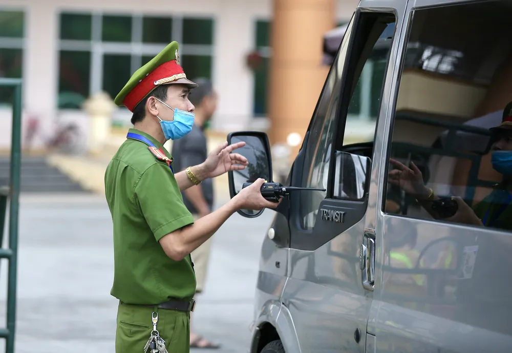 Công an tỉnh Phú Thọ tất bật để giữ ‘ngọn lửa’ cuồng nhiệt ảnh 5