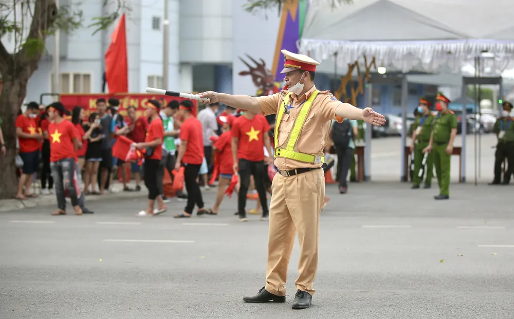 Công an tỉnh Phú Thọ tất bật để giữ ‘ngọn lửa’ cuồng nhiệt ảnh 1