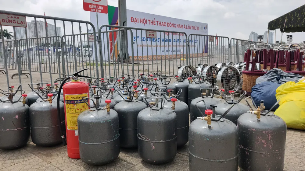 Sao La ‘bay lên trời’, chào 11 quốc gia dự SEA Games 31 ảnh 6