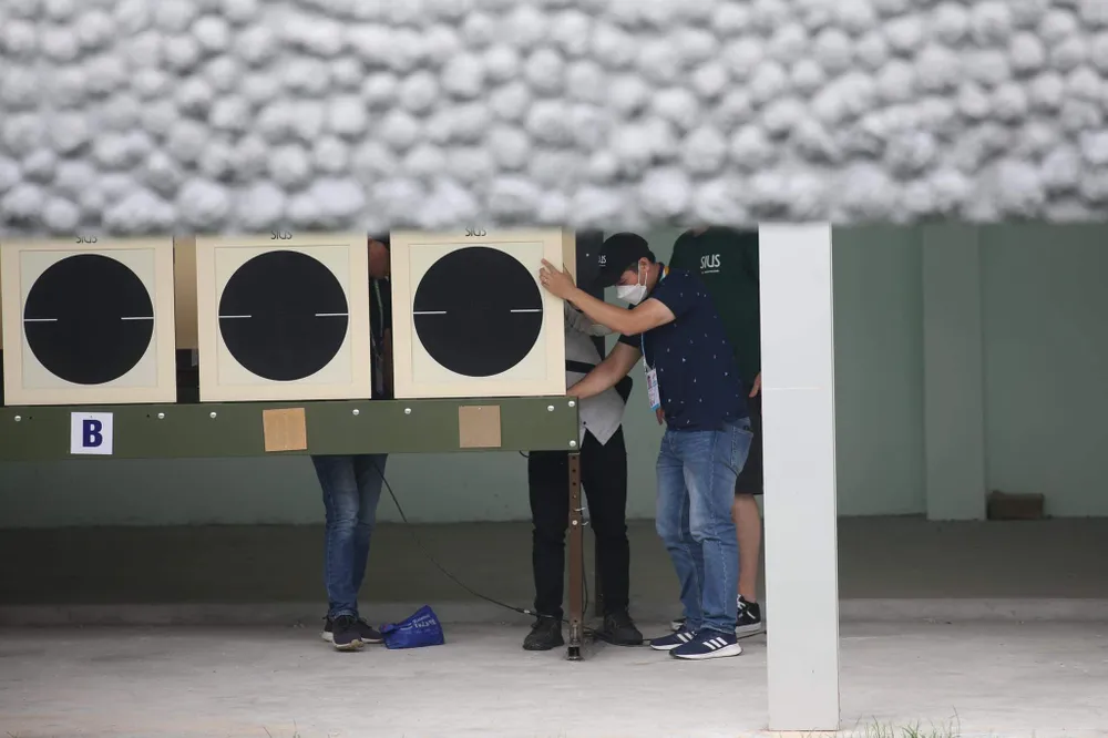 Huyền thoại Hoàng Xuân Vinh ‘mừng ra mặt’ với HC vàng đầu tiên của bắn súng Việt Nam ảnh 3