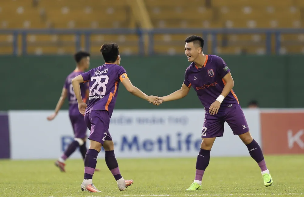 Tô Văn Vũ: Thợ săn siêu phẩm của V-League ảnh 1