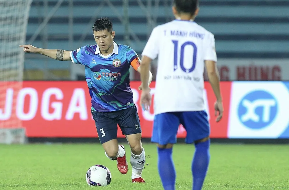 Vòng 18 V-League 2022: Bình Định trở lại cuộc đua vô địch ảnh 1 Vòng 18 V-League 2022: Bình Định trở lại cuộc đua vô địch ảnh 1