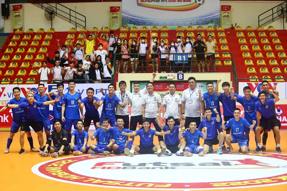 Sahako đăng quang giải futsal VĐQG 2022 trước 1 vòng đấu. ẢNH: QUỐC KHANH