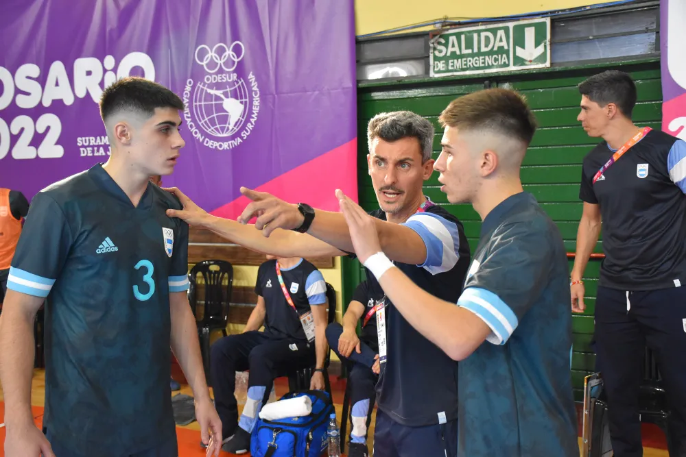 Kinh nghiệm huấn luyện của ông Nicolas được hứa hẹn sẽ nâng tầm Thái Sơn Nam