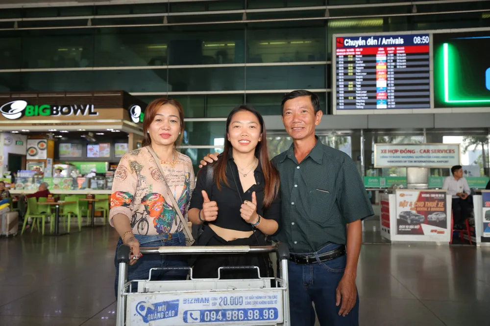 Gia đình Huỳnh Như sẽ có lần thứ 8 liên tiếp tham dự gala Quả bóng vàng. ẢNH: DŨNG PHƯƠNG