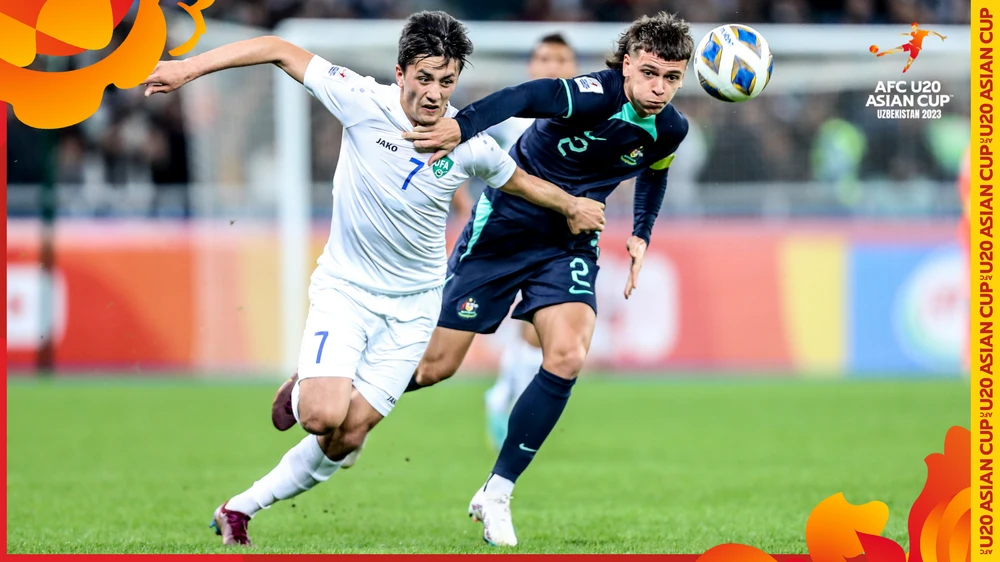 U20 Uzbekistan (áo trắng) đánh bại U20 Australia để giành vé dự U20 World Cup 2023. ẢNH: AFC 