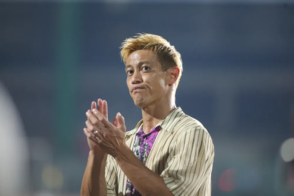 HLV Honda gửi lời cảm ơn đến người hâm mộ xứ Chùa Tháp. ẢNH: TÂM HÀ HLV Honda gửi lời cảm ơn đến người hâm mộ xứ Chùa Tháp. ẢNH: TÂM HÀ