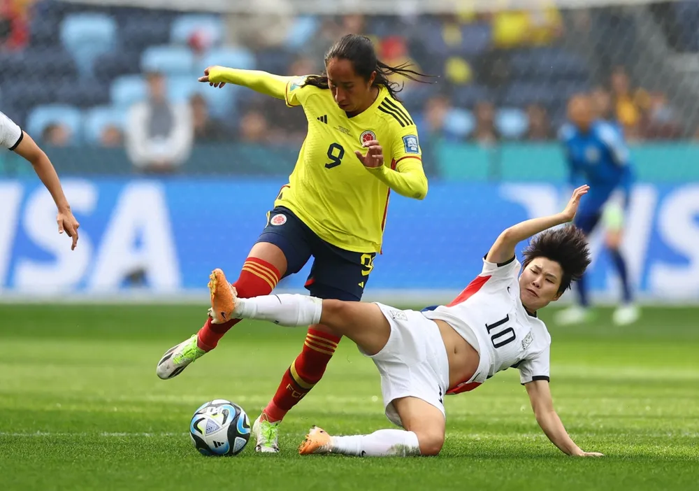 Colombia thể hiện sức mạnh vượt trội so với Hàn Quốc.