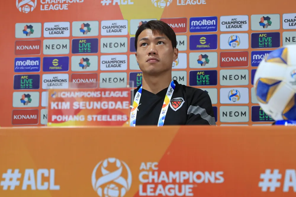 Tiền vệ Kim Seung Dae của Pohang Steelers. ẢNH: TÂM HÀ