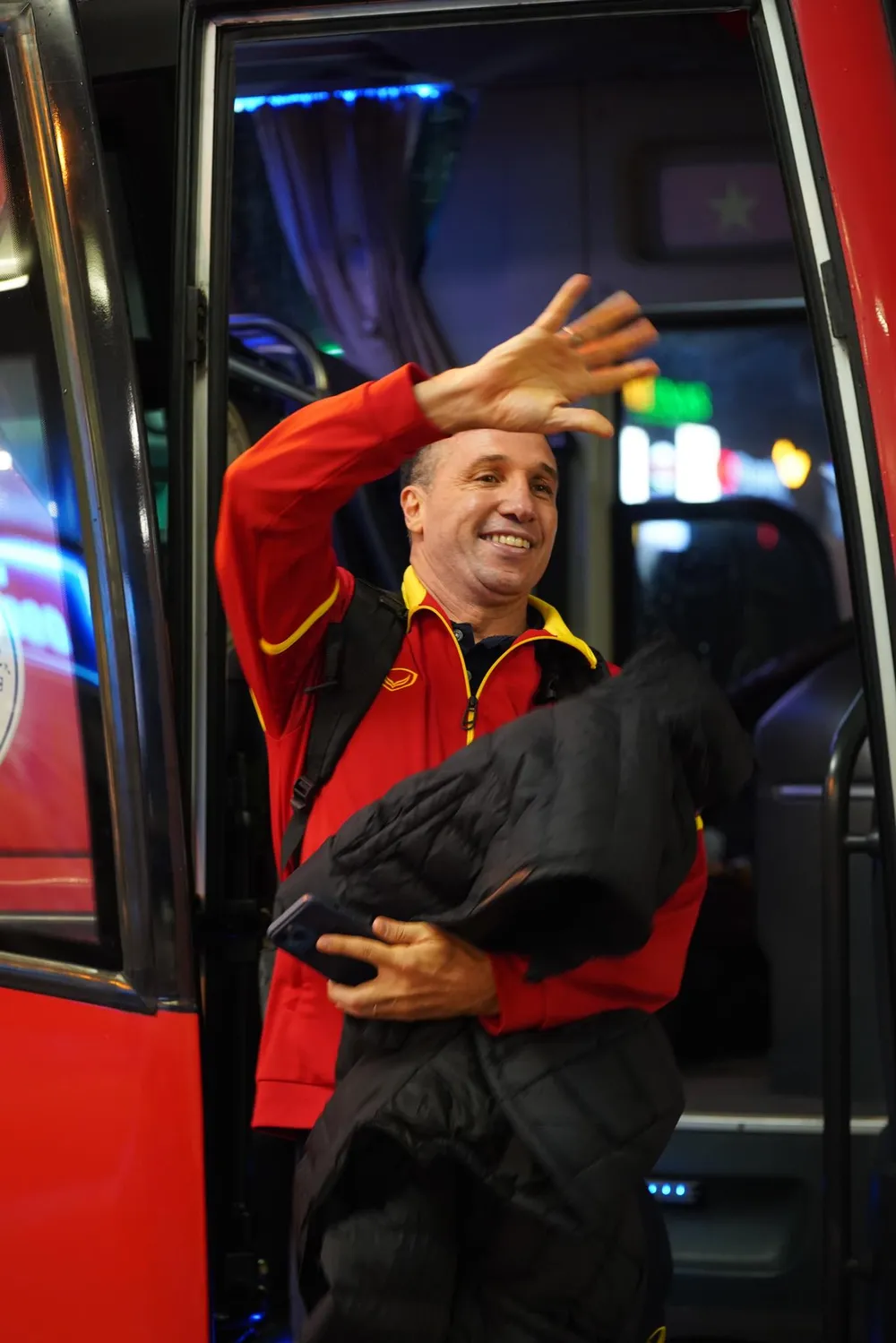 HLV Giustozzi tự tin trước giờ lên đường sang Mông Cổ. HLV Giustozzi tự tin trước giờ lên đường sang Mông Cổ.