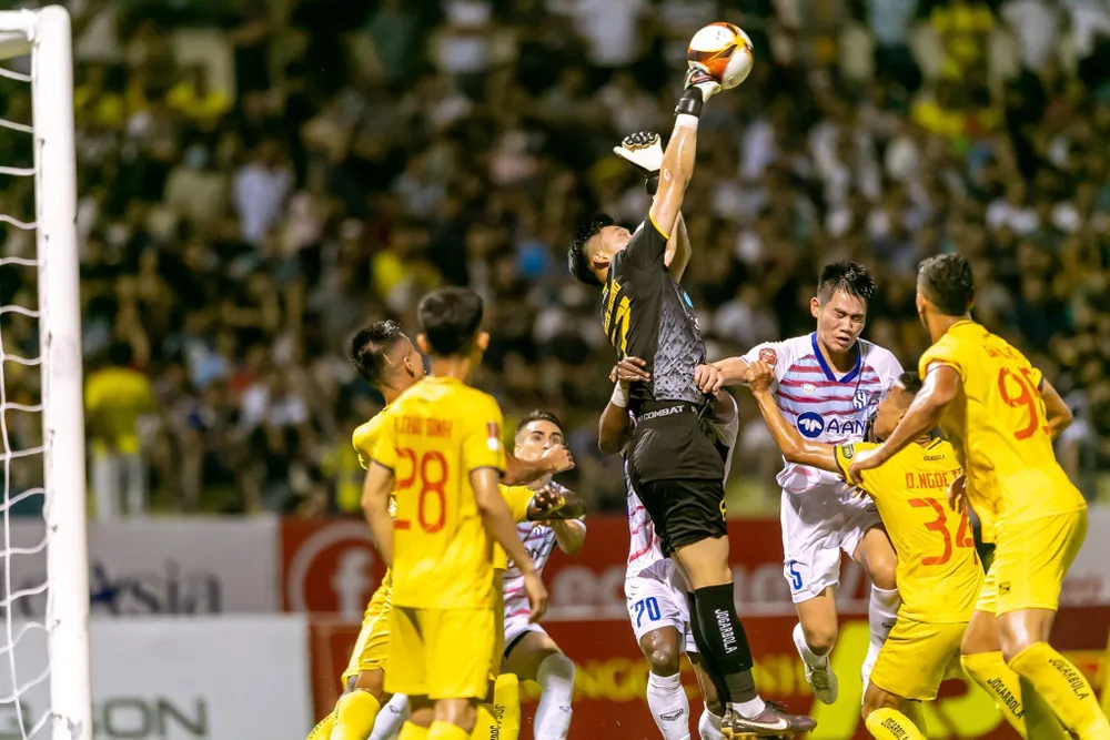 Thanh Hoá đã chơi trận cầu hay trước SLNA. ẢNH: MINH HOÀNG