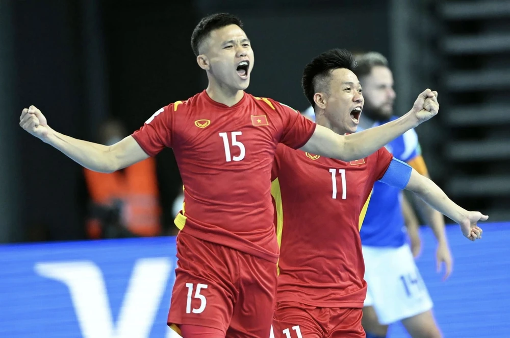 Quả bóng bạc futsal Việt Nam Khổng Đình Hùng giải nghệ ở tuổi 34. ẢNH: GETTY 