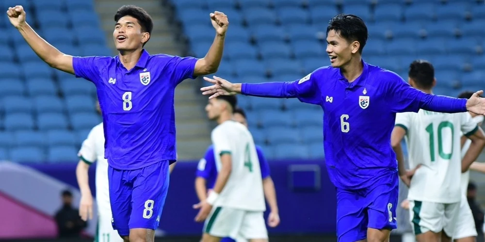 Nếu tiếp tục gây bất ngờ trước U23 Saudi Arabia, U23 Thái Lan có thể sớm đoạt vé đi tiếp. ẢNH: FAT 