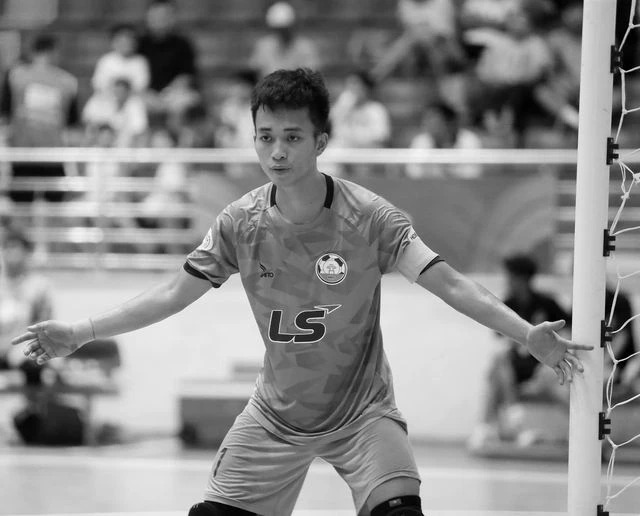 Thủ môn Trương Văn Thành (Futsal Hà Nội) đột ngột qua đời để lại niềm tiếc thương vô hạn cho gia đình và cộng đồng Futsal Việt Nam.