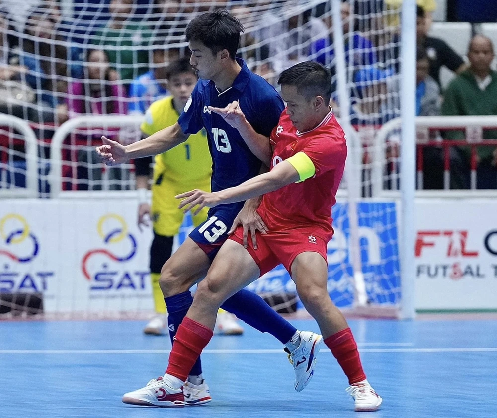 Đội trưởng Phạm Đức Hòa khả năng cao vắng mặt ở trận bán kết Giải futsal Đông Nam Á 2024 vì chấn thương. ẢNH: FAT 