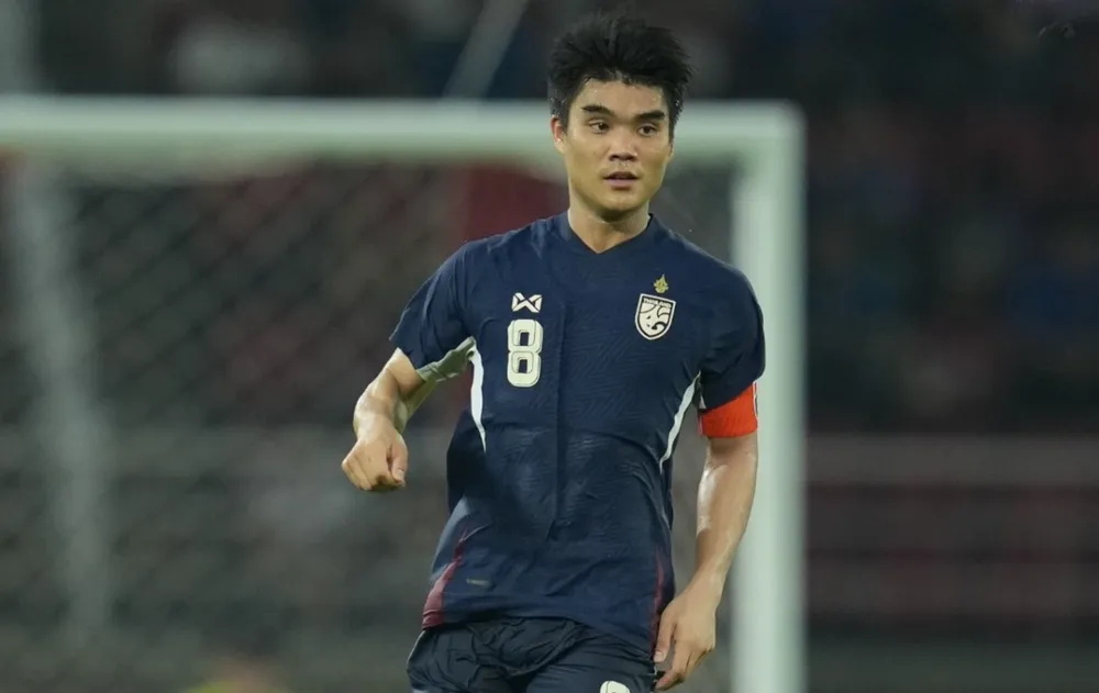 Tiền vệ Peeradol Chamrasamee nằm trong danh sách chuẩn bị của Thái Lan ở đợt FIFA Days tháng 6 Peeradol Chamrasamee.jpg