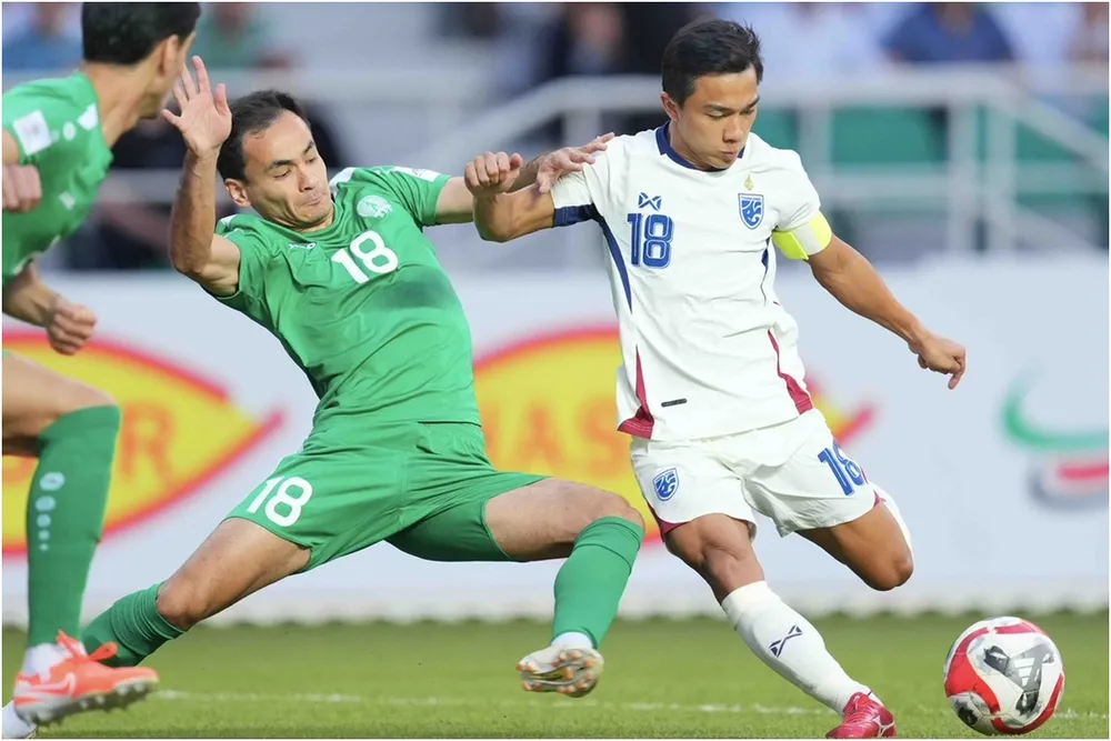 Ngôi sao Chanathip Songkrasin bế tắc ở trận đấu với Turkmenistan 2.jpg