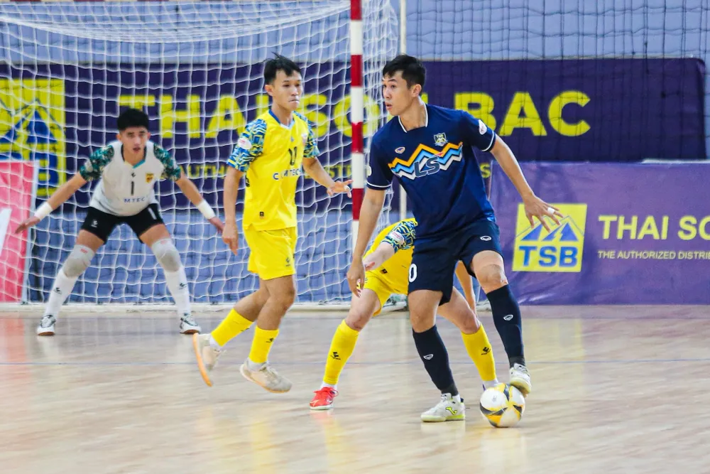 Đương kim Quả bóng vàng futsal Nguyễn Thịnh Phát khả năng cao cùng Thái Sơn Nam TPHCM bảo vệ thành công chức vô địch. ẢNH: ANH TRẦN 494137384_754618690396791_1933974262417935233_n.jpg