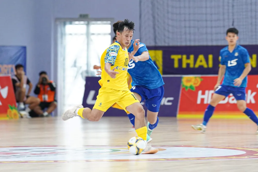 Nỗ lực của Lý Đăng Hưng không thể giúp Sài Gòn Titans thoát thua. ẢNH: ANH TRẦN IMG_1840.jpeg