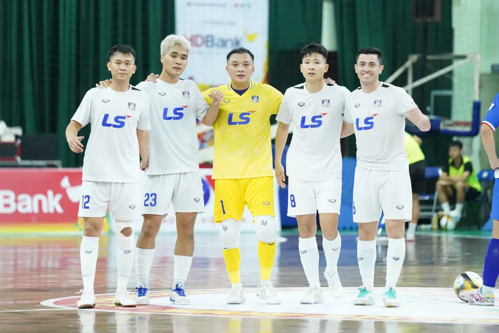 Thái Sơn Bắc trở thành đội đầu tiên vào bán kết Futsal Cúp quốc gia 2025. ẢNH: DŨNG PHƯƠNG
