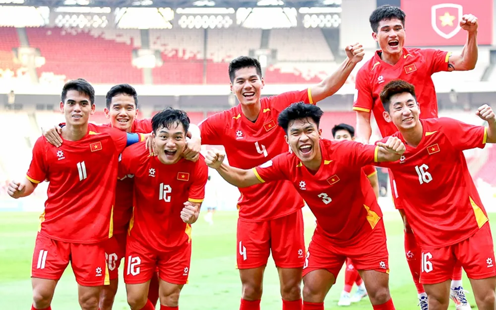 Tiền vệ Xuân Bắc (số 12) cùng các đồng đội tại U23 Việt Nam. ẢNH: NHẬT ĐOÀN 