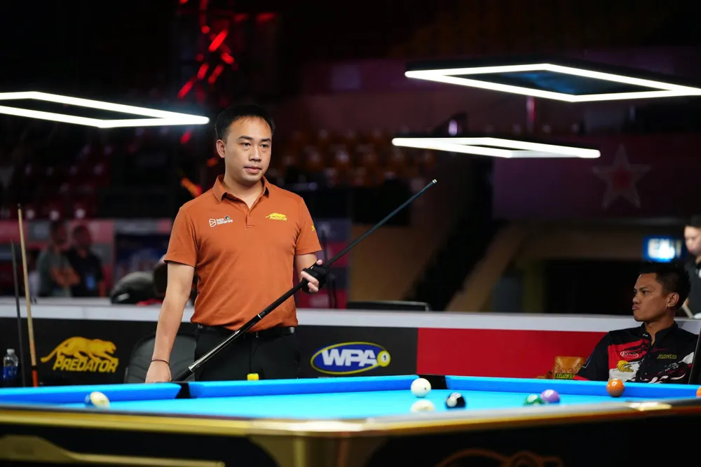 Cơ thủ Phạm Phương Nam nuôi hy vọng đi tiếp tại Giải vô địch thế giới 10 bi nam 2025 ở nhánh thua. ẢNH: TÂM HÀ