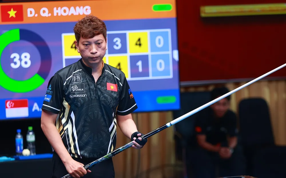 Cơ thủ Dương Quốc Hoàng dừng bước ở vòng 1/8 Giải vô địch thế giới 10 bi nam 2025. ẢNH: TÂM HÀ 
