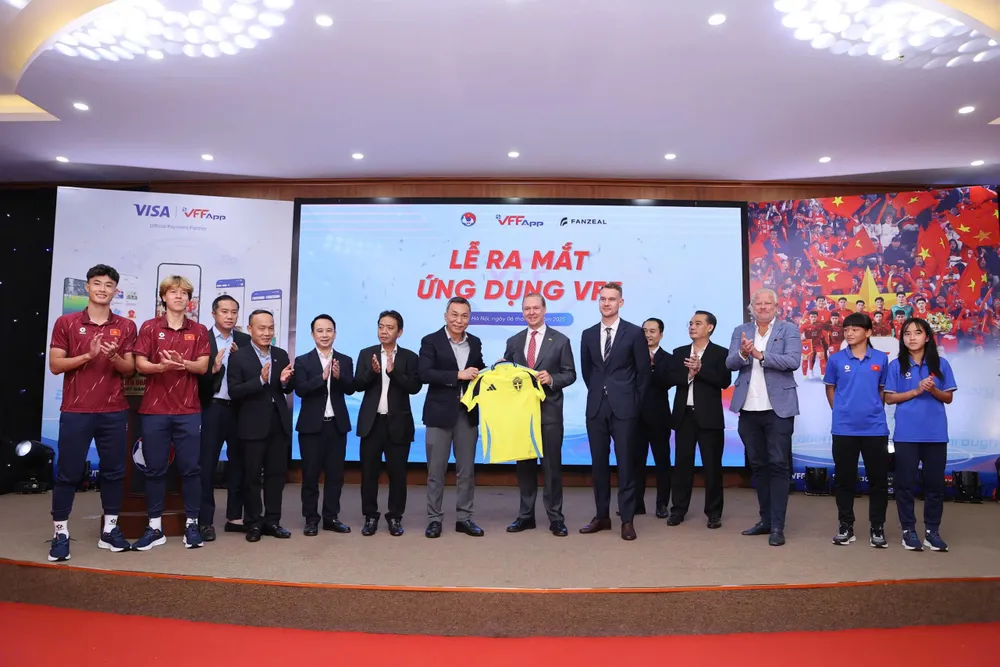 VFF App được kỳ vọng là nơi giao lưu trực tiếp giữa các đội tuyển Việt Nam với người hâm mộ. ẢNH: TÂM HÀ