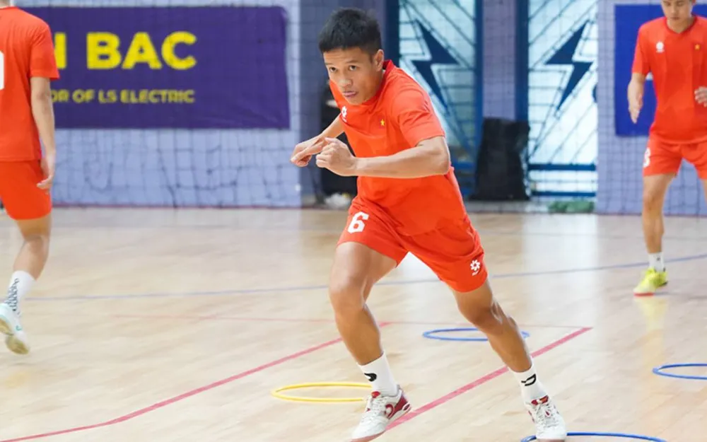 Thủ quân Phạm Đức Hòa quyết tâm cho kỳ SEA Games gần như cuối cùng của anh. ẢNH: ANH TRẦN