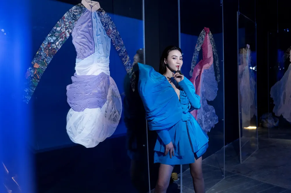 Ám ảnh với 10 không gian đương đại trong hành trình thời trang của NTK Công Trí ảnh 4
